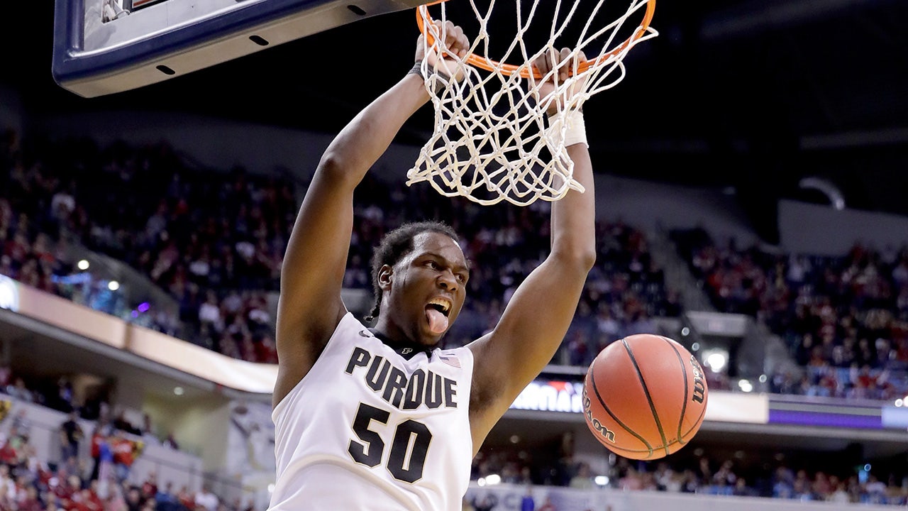 Purdue aims for regular-season sweep of Iowa